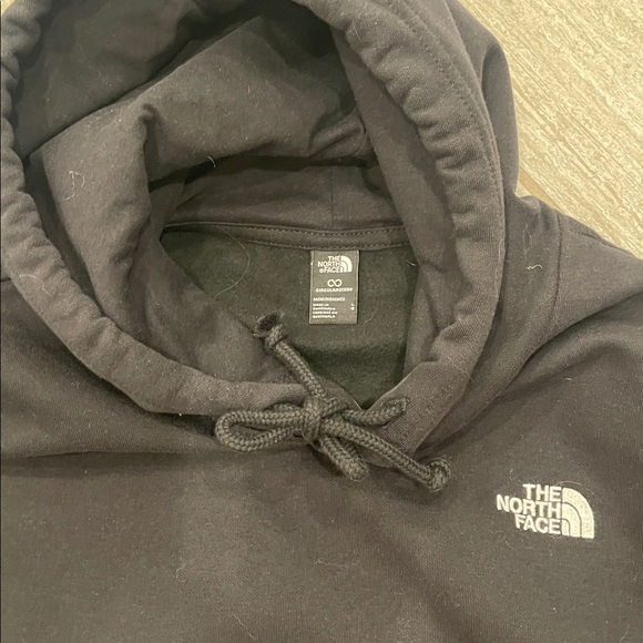The North Face Men's Black Hoodie - Picture 3 of 3